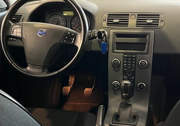 Volvo V50 cena 34500 przebieg: 208000, rok produkcji 2012 z Radzyń Chełmiński małe 379